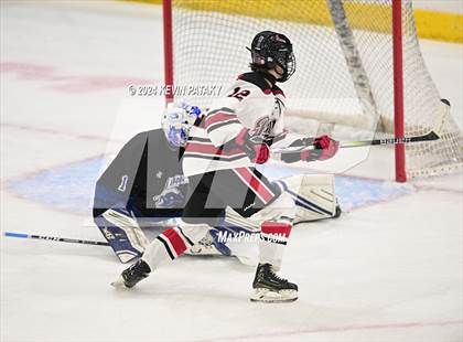 Thumbnail 3 in Darien vs. New Canaan (CIAC DI Semifinal) photogallery.