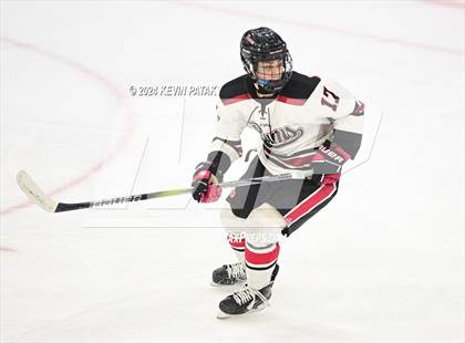 Thumbnail 2 in Darien vs. New Canaan (CIAC DI Semifinal) photogallery.