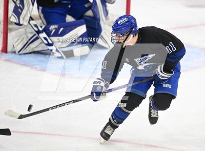 Thumbnail 1 in Darien vs. New Canaan (CIAC DI Semifinal) photogallery.