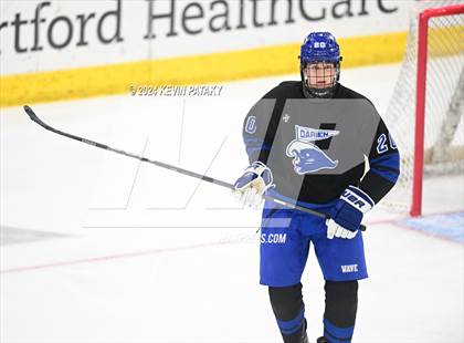Thumbnail 3 in Darien vs. New Canaan (CIAC DI Semifinal) photogallery.