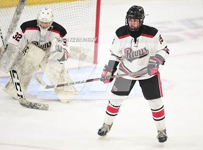 Thumbnail 3 in Darien vs. New Canaan (CIAC DI Semifinal) photogallery.