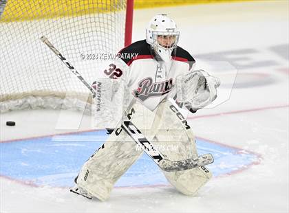 Thumbnail 1 in Darien vs. New Canaan (CIAC DI Semifinal) photogallery.