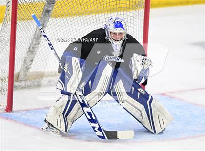 Thumbnail 1 in Darien vs. New Canaan (CIAC DI Semifinal) photogallery.
