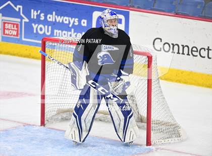 Thumbnail 3 in Darien vs. New Canaan (CIAC DI Semifinal) photogallery.