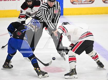 Thumbnail 1 in Darien vs. New Canaan (CIAC DI Semifinal) photogallery.