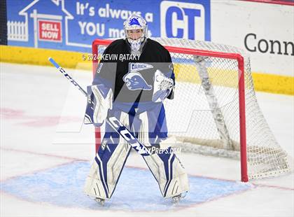 Thumbnail 2 in Darien vs. New Canaan (CIAC DI Semifinal) photogallery.