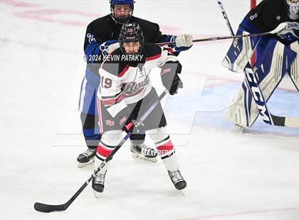 Thumbnail 1 in Darien vs. New Canaan (CIAC DI Semifinal) photogallery.
