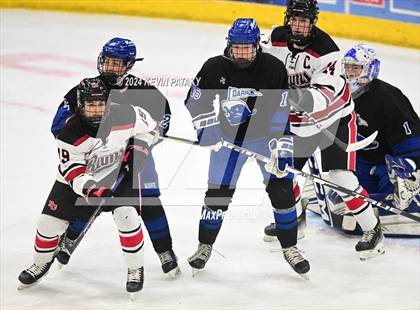 Thumbnail 3 in Darien vs. New Canaan (CIAC DI Semifinal) photogallery.