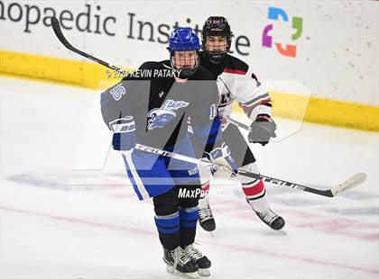 Thumbnail 3 in Darien vs. New Canaan (CIAC DI Semifinal) photogallery.