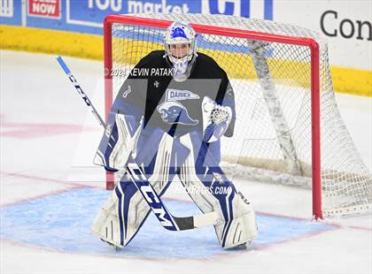 Thumbnail 2 in Darien vs. New Canaan (CIAC DI Semifinal) photogallery.