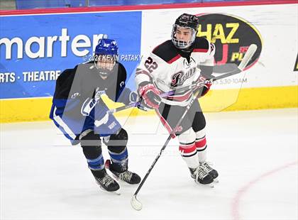 Thumbnail 1 in Darien vs. New Canaan (CIAC DI Semifinal) photogallery.