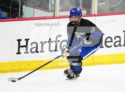Thumbnail 2 in Darien vs. New Canaan (CIAC DI Semifinal) photogallery.