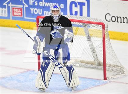 Thumbnail 3 in Darien vs. New Canaan (CIAC DI Semifinal) photogallery.