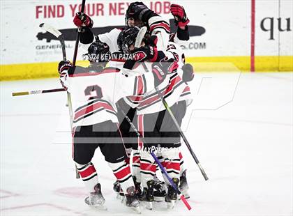 Thumbnail 1 in Darien vs. New Canaan (CIAC DI Semifinal) photogallery.