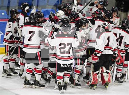 Thumbnail 3 in Darien vs. New Canaan (CIAC DI Semifinal) photogallery.