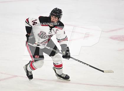 Thumbnail 1 in Darien vs. New Canaan (CIAC DI Semifinal) photogallery.