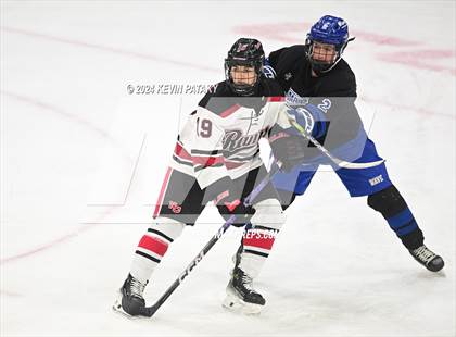 Thumbnail 3 in Darien vs. New Canaan (CIAC DI Semifinal) photogallery.