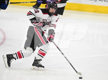 Thumbnail 1 in Darien vs. New Canaan (CIAC DI Semifinal) photogallery.