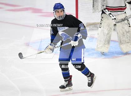 Thumbnail 3 in Darien vs. New Canaan (CIAC DI Semifinal) photogallery.