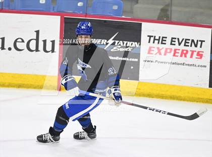 Thumbnail 3 in Darien vs. New Canaan (CIAC DI Semifinal) photogallery.