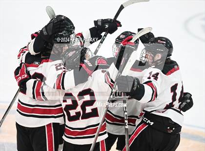 Thumbnail 3 in Darien vs. New Canaan (CIAC DI Semifinal) photogallery.