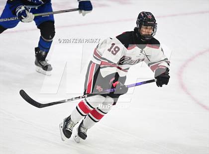Thumbnail 2 in Darien vs. New Canaan (CIAC DI Semifinal) photogallery.