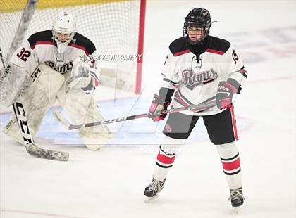 Thumbnail 1 in Darien vs. New Canaan (CIAC DI Semifinal) photogallery.