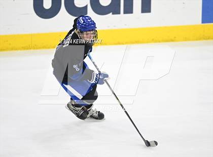 Thumbnail 3 in Darien vs. New Canaan (CIAC DI Semifinal) photogallery.