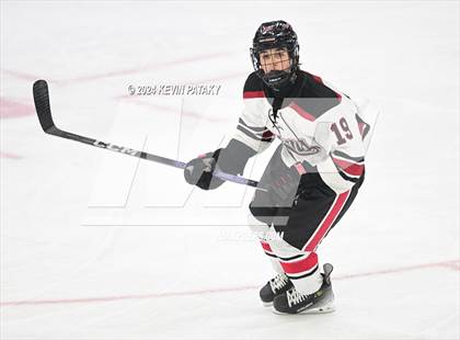 Thumbnail 3 in Darien vs. New Canaan (CIAC DI Semifinal) photogallery.