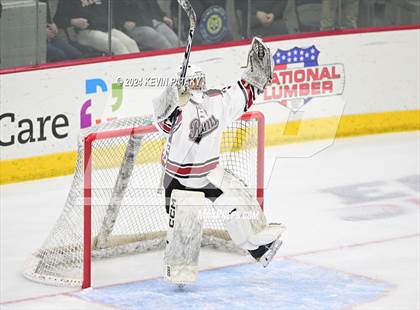 Thumbnail 2 in Darien vs. New Canaan (CIAC DI Semifinal) photogallery.
