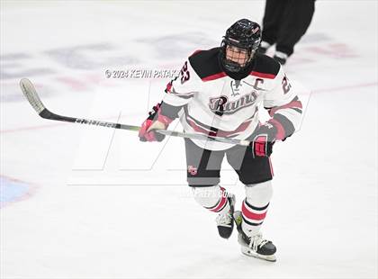 Thumbnail 3 in Darien vs. New Canaan (CIAC DI Semifinal) photogallery.