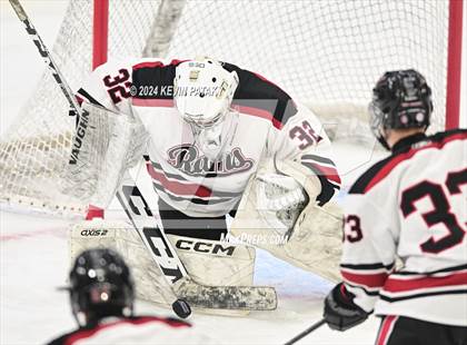 Thumbnail 3 in Darien vs. New Canaan (CIAC DI Semifinal) photogallery.