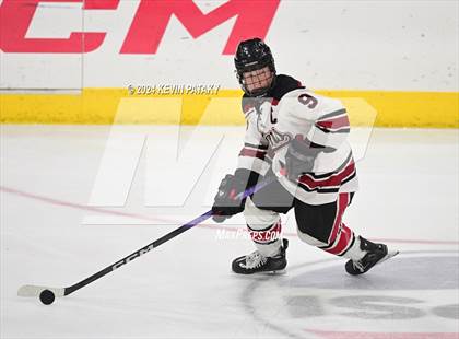 Thumbnail 2 in Darien vs. New Canaan (CIAC DI Semifinal) photogallery.