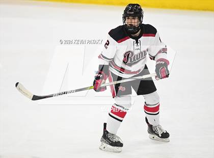 Thumbnail 2 in Darien vs. New Canaan (CIAC DI Semifinal) photogallery.