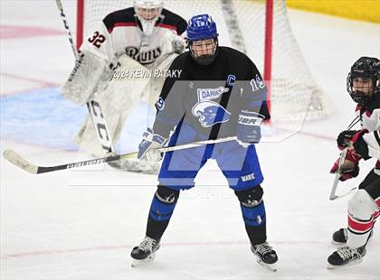 Thumbnail 2 in Darien vs. New Canaan (CIAC DI Semifinal) photogallery.