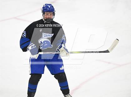 Thumbnail 2 in Darien vs. New Canaan (CIAC DI Semifinal) photogallery.