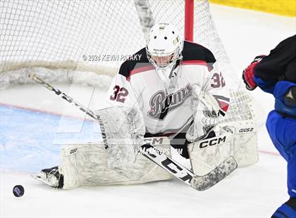 Thumbnail 3 in Darien vs. New Canaan (CIAC DI Semifinal) photogallery.
