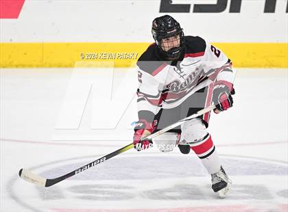 Thumbnail 3 in Darien vs. New Canaan (CIAC DI Semifinal) photogallery.