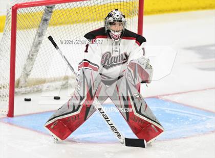 Thumbnail 1 in Darien vs. New Canaan (CIAC DI Semifinal) photogallery.