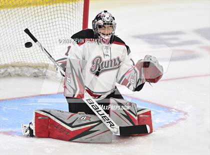 Thumbnail 1 in Darien vs. New Canaan (CIAC DI Semifinal) photogallery.