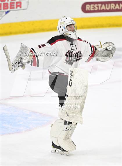 Thumbnail 2 in Darien vs. New Canaan (CIAC DI Semifinal) photogallery.
