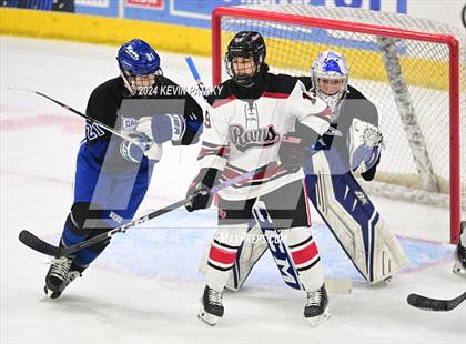 Thumbnail 3 in Darien vs. New Canaan (CIAC DI Semifinal) photogallery.
