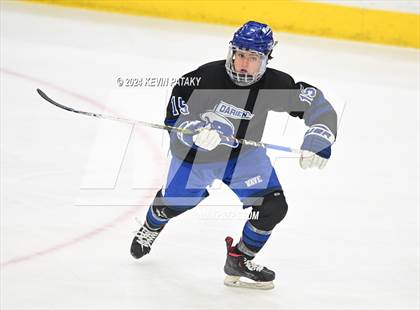 Thumbnail 3 in Darien vs. New Canaan (CIAC DI Semifinal) photogallery.