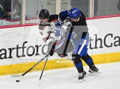 Thumbnail 1 in Darien vs. New Canaan (CIAC DI Semifinal) photogallery.