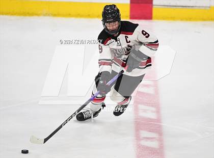 Thumbnail 3 in Darien vs. New Canaan (CIAC DI Semifinal) photogallery.
