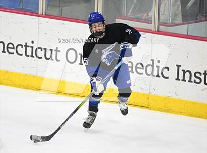 Thumbnail 2 in Darien vs. New Canaan (CIAC DI Semifinal) photogallery.