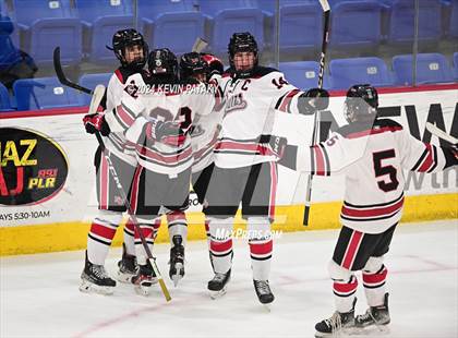 Thumbnail 3 in Darien vs. New Canaan (CIAC DI Semifinal) photogallery.