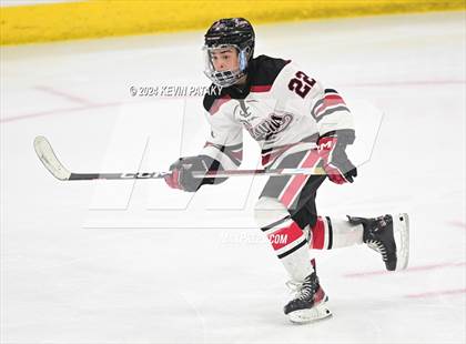 Thumbnail 3 in Darien vs. New Canaan (CIAC DI Semifinal) photogallery.