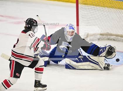 Thumbnail 1 in Darien vs. New Canaan (CIAC DI Semifinal) photogallery.