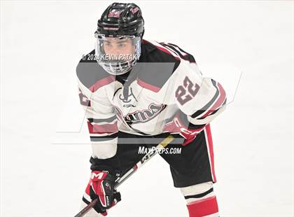 Thumbnail 1 in Darien vs. New Canaan (CIAC DI Semifinal) photogallery.